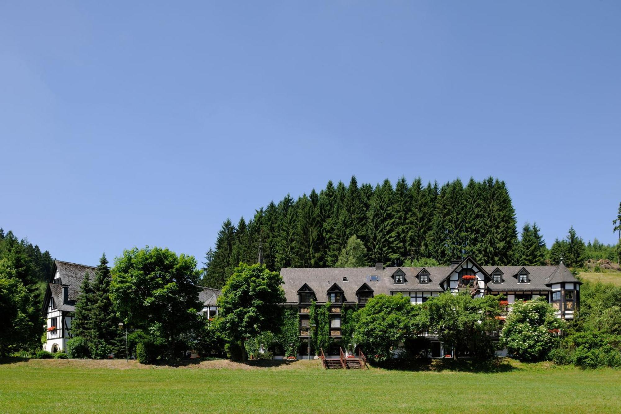 Relais & Chateaux Jagdhof Glashuette Bad Laasphe Bagian luar foto
